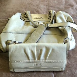 Coach purse with wallet